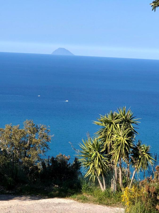 B&B Roomantic & Piscina Idromassaggio Cefalu Bagian luar foto